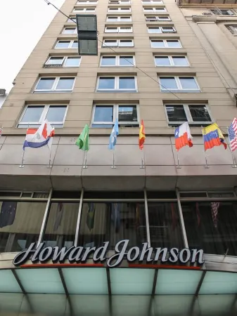 Howard Johnson Plaza by Wyndham Buenos Aires Florida Street