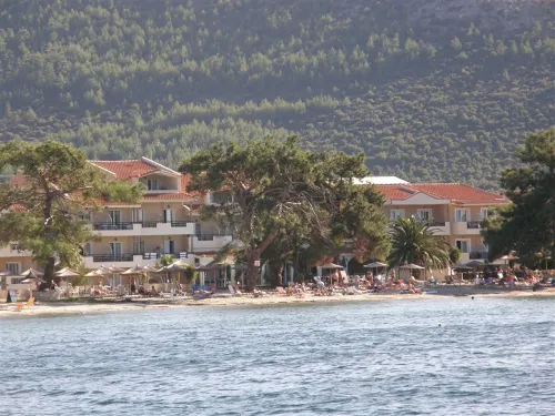 Rachoni Bay