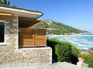 Makryammos Bungalows