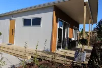 Aviator Hotels near Te Rewa Rewa Bridge