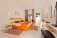 El Mouradi Club Kantaoui – Couples & Families Only - parking