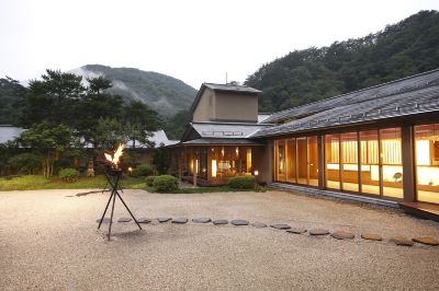 庭 花巻温泉 佳松園の写真