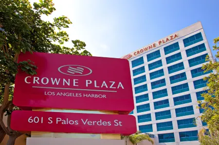 Crowne Plaza Los Angeles Harbor Hotel Отели рядом с достопримечательностью «Пойнт Фермин Лайтхаус»