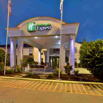 Holiday Inn Express Breaux Bridge/Henderson Hotel Exterior