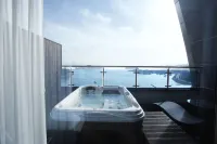 Benikea Hotel Yeosu Hotels in Yeosu-si