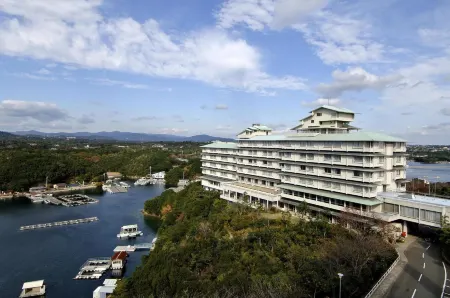 Shima Kanko Hotel the Classic Отели рядом со станцией Shima-isobe Railway Station