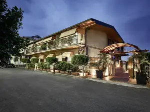 Hotel Rocca Della Sena