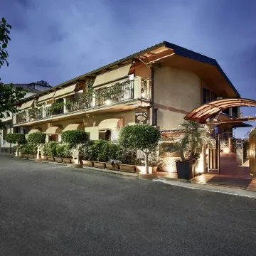 Hotel Rocca Della Sena