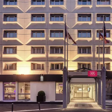 Hôtel Mercure Paris Porte d'Orléans Отели рядом с достопримечательностью «13-й округ: Площадь Италии»