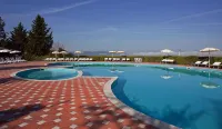 Fattoria Pieve a Salti Hotels in Montalcino
