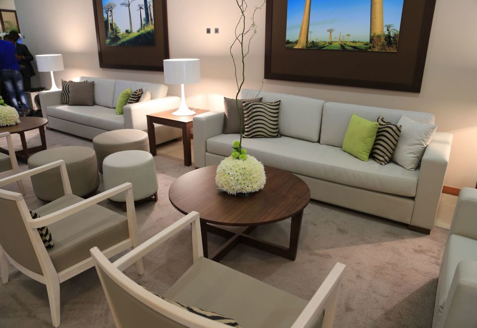 플라이 호텔 루안다 전경