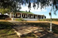 Leeuwenbosch Shearers Lodge - Amakhala Game Reserve Hotel a Grahamstown