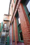 Sundancer Backpackers Hostel