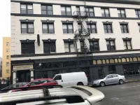 Warfield Hotel