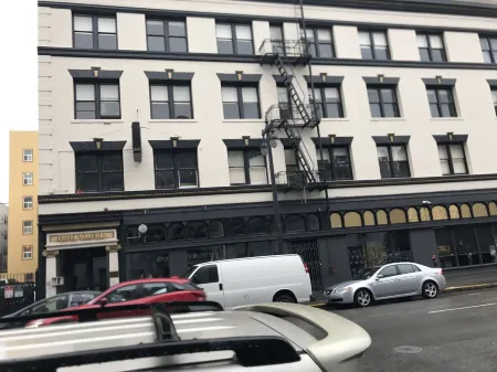 Warfield Hotel