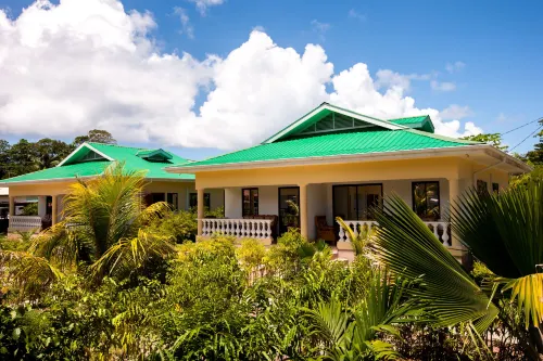 Orchid Self Catering Apartment Hotels in La Digue