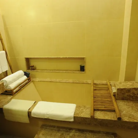 Aroma Beach Resort and Spa