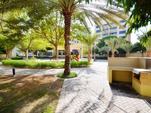 Vacation Bay - Greens Dubai | Garden View 2 Bedroom Apartment