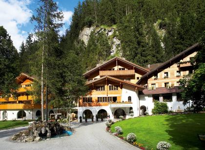 Waldhotel Doldenhorn