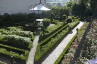 Domaine de Châteauvieux Hotels in Confignon