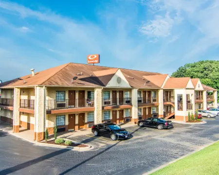 Econo Lodge Hotels in Walker County