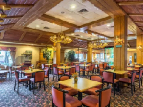 阿倫港巴頓坊西凱藝套房酒店 西巴吞魯日縣酒店