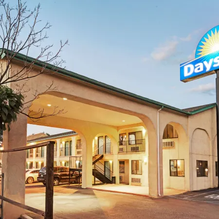 Days Inn by Wyndham Espanola