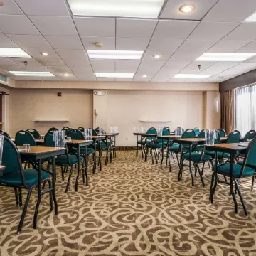 Holiday Inn ST. PETERSBURG WEST by IHG