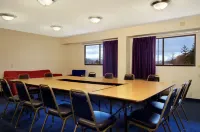 Red Roof PLUS+ Pittsburgh East - Monroeville Hotels in Monroeville