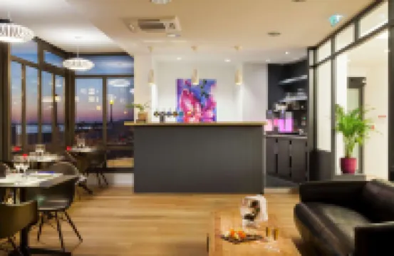 Les Flots - Hôtel et Restaurant Face à l'océan - Châtelaillon-Plage