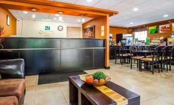 McIntosh Inn - Housity