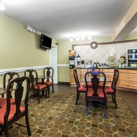 Quality Inn Greenwood Hwy 25