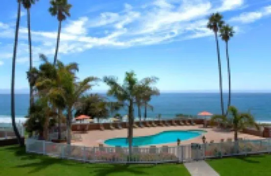 씨크레스트 오션프론트 호텔 피스모비치 호텔