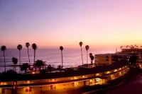 SeaCrest Oceanfront Hotel Các khách sạn ở Pismo Beach