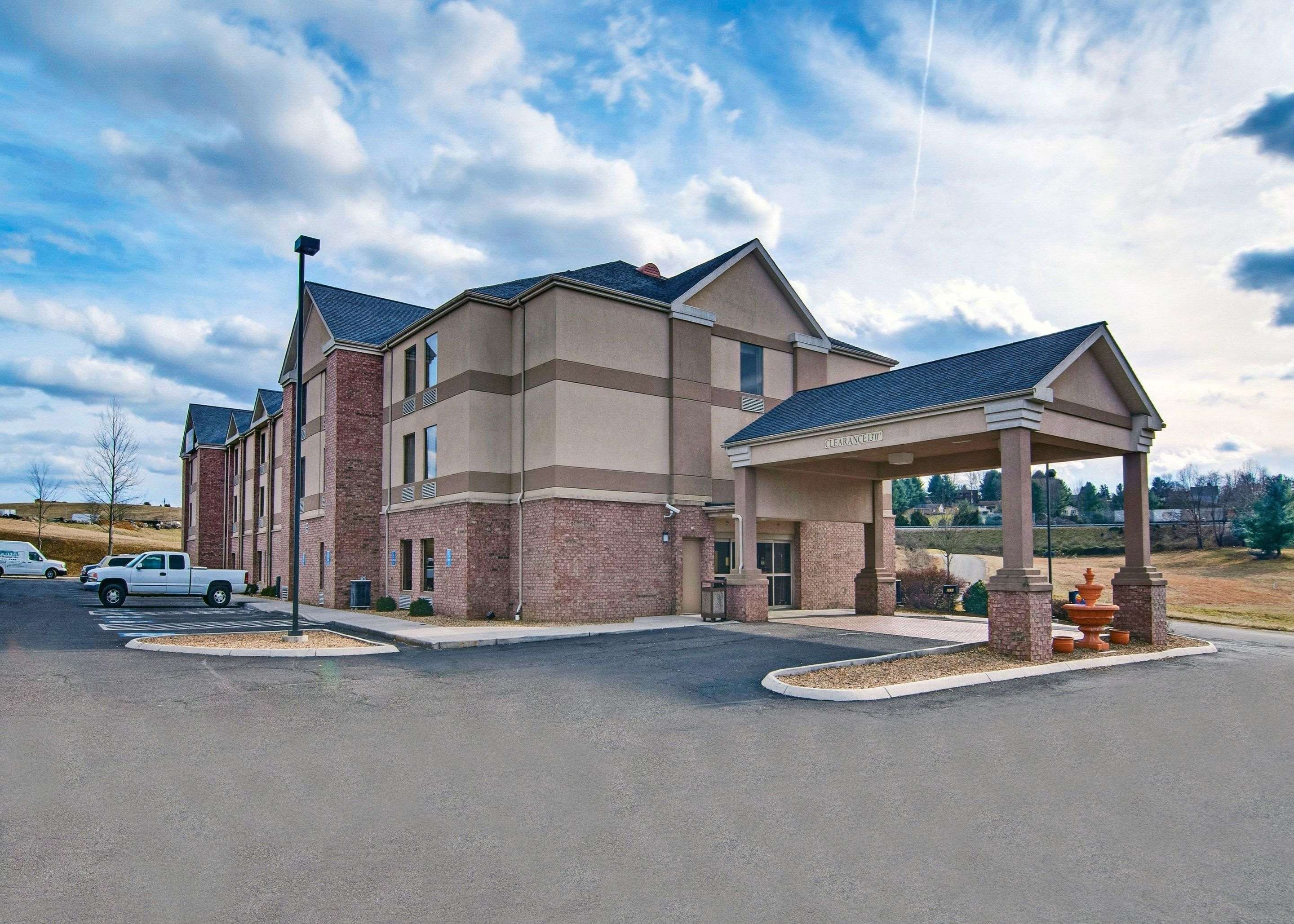 Comfort Inn & Suites Christiansburg I-81