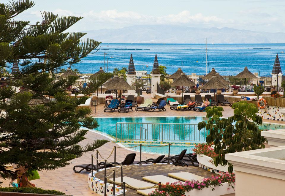 Flamingo Beach Mate, Costa Adeje Latest Price & Reviews of Global Hotels  2023 | Trip.com