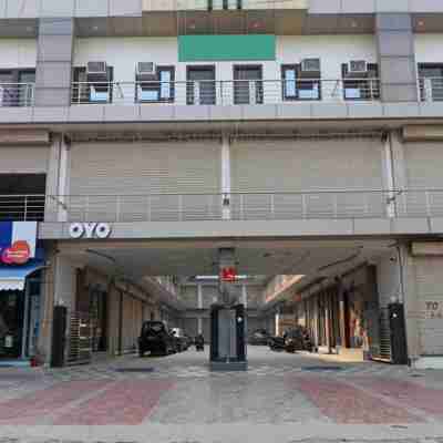 OYO 9135 Krishna Jungle Atithi Bhawan Hotel Exterior