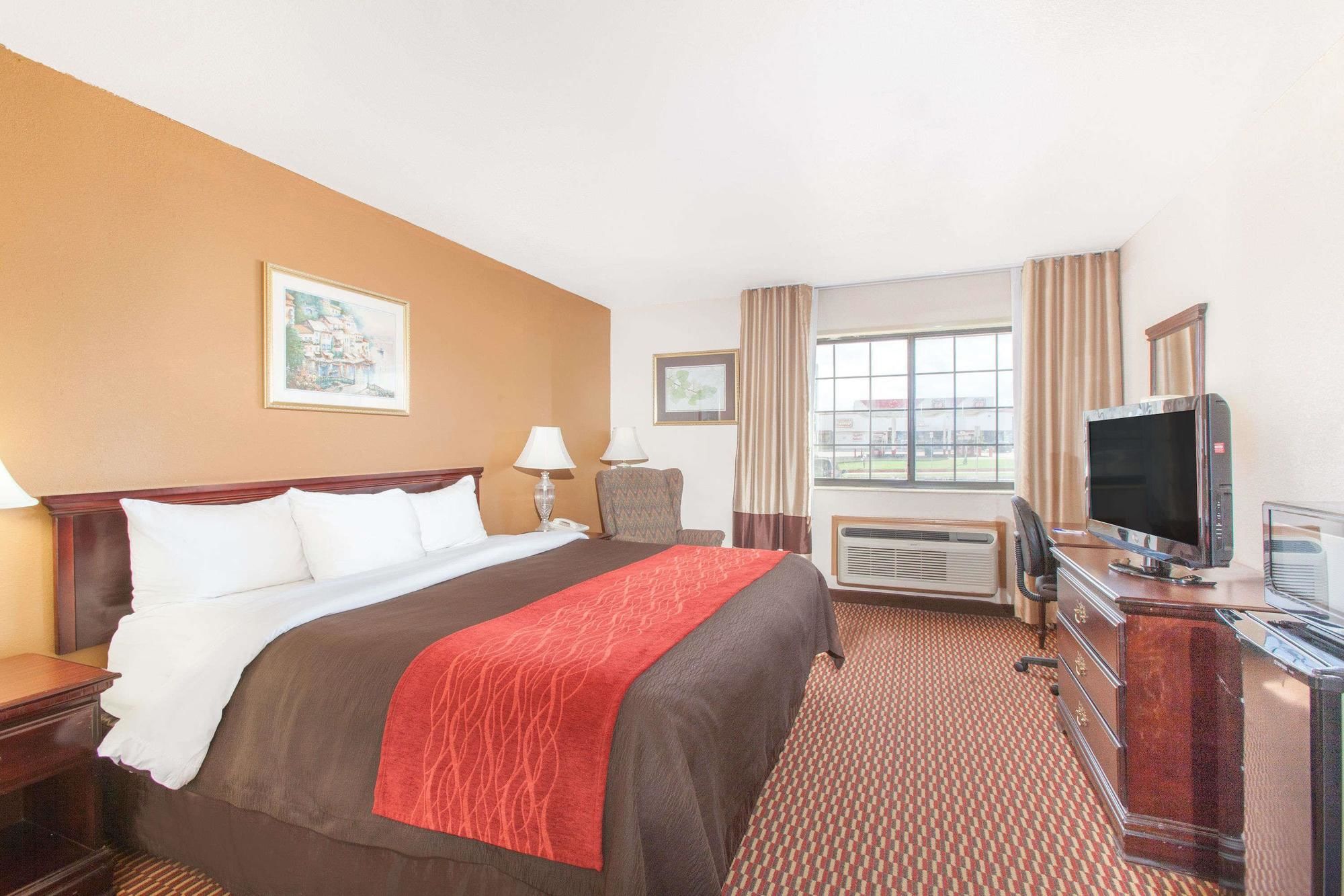 Baymont Inn & Suites by Wyndham Oklahoma City North