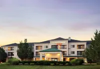 Courtyard St. Louis Airport/Earth City فنادق في Bridgeton