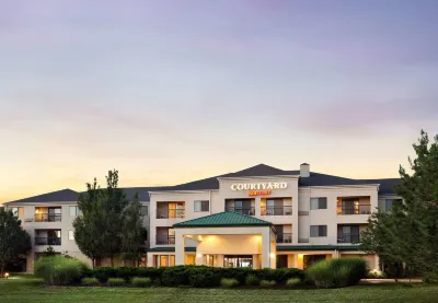 Courtyard St. Louis Airport/Earth City Hotels in Bridgeton