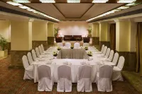 The Suryaa New Delhi Hotels in New Delhi
