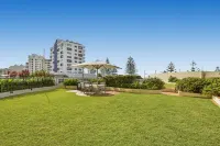 Mantra Mooloolaba Beach