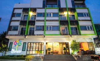 The Cozy Nest Boutique Rooms - Housity