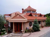 Aeneas Hotel
