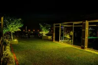 Sasha Transit Hotel Hotels in Катунаяка