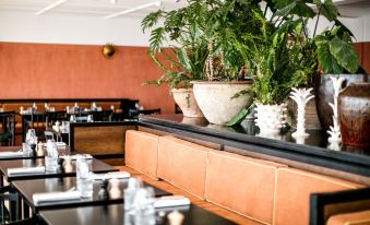 Les Roches Rouges, a Beaumier Hotel