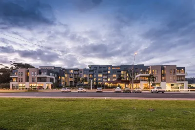The Esplanade Resort and Spa Hotels near The Griffiths Sea Shell Museum and Marine Display