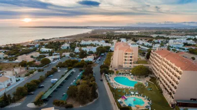 Vila Gale Atlantico Hotel a Guia