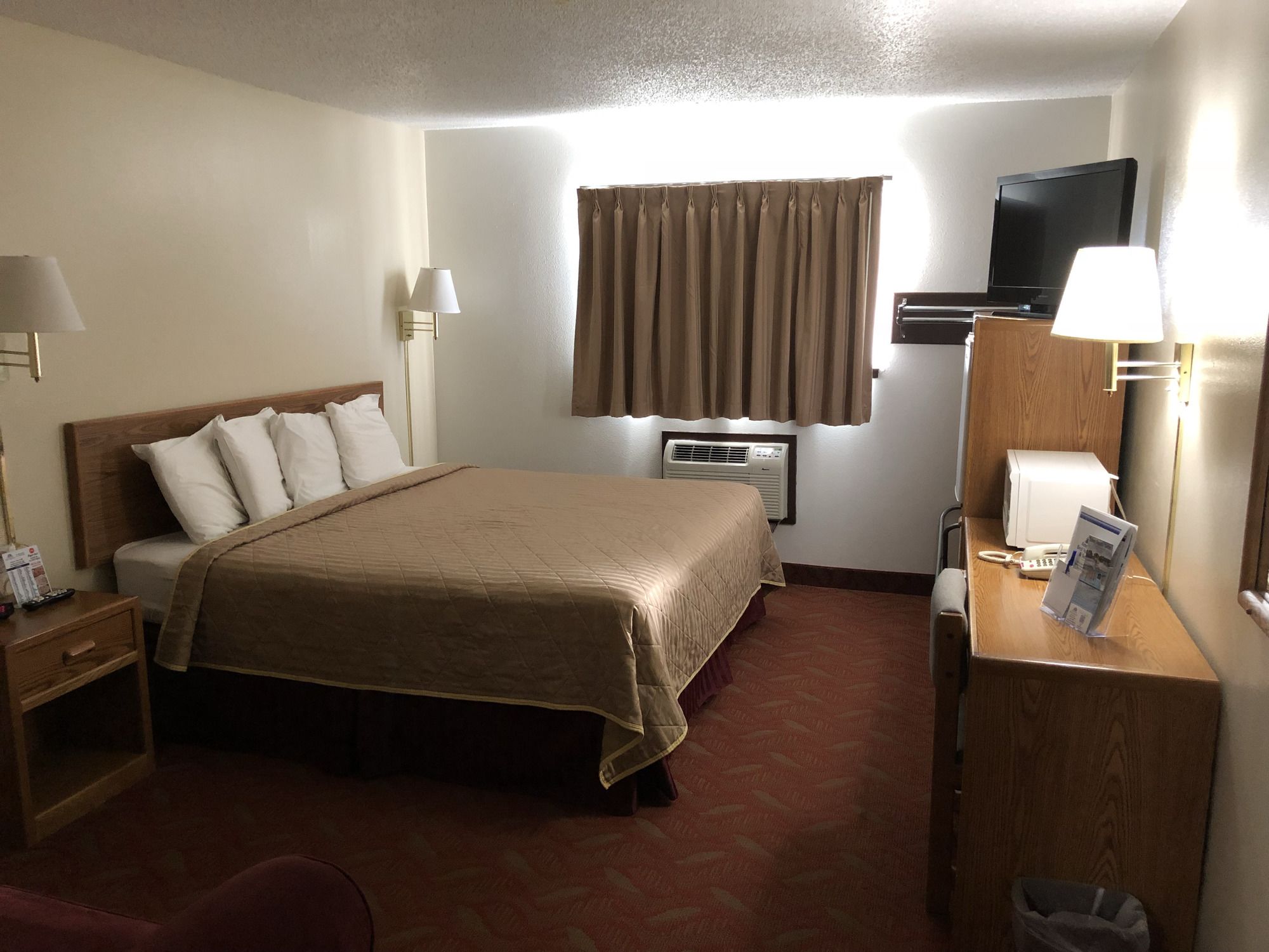 Americas Best Value Inn and Suites Sidney