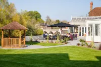 The Legacy Rose & Crown Hotel Hotels in 